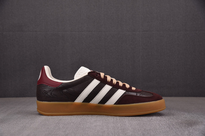 the blue trio x gazelle indoor 