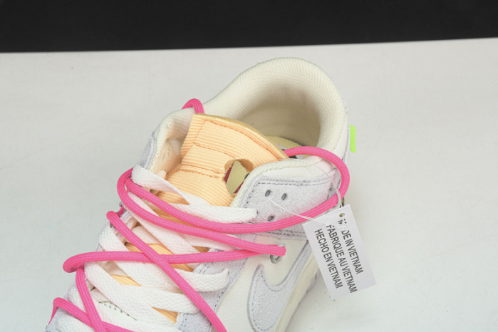 of x dunk low 